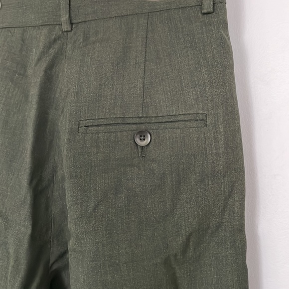 ✨Closet Clearout Flash Sale✨ Cos Cropped Khaki Pants - Picture 6 of 8